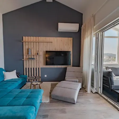 Ferienhaus Mit Privatpool Fur 8 Personen Ca 200 Qm In Razanj, Dalmatien Norddalmatien بيت للعطل